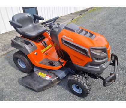 Second-Hand Husqvarna TS342 Ride-On - SOLD!